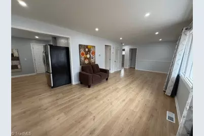 904 Stephens Street, Greensboro, NC 27406 - Photo 2