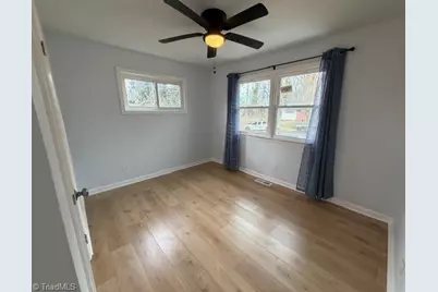 904 Stephens Street, Greensboro, NC 27406 - Photo 12