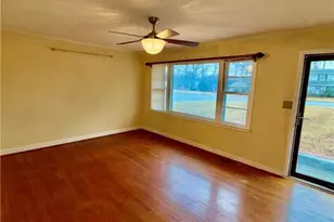 1105 Springfield Rd, High Point, NC 27263 - Photo 2