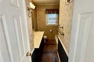 1105 Springfield Rd, High Point, NC 27263 - Photo 6