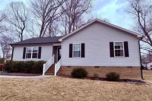 518 Elliott St, Archdale, NC 27263 - Photo 1