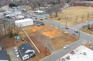 1304 Church St, Burlington, NC 27215 - Photo 16