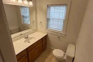 2439 Cherokee Ln, Winston-Salem, NC 27103 - Photo 8