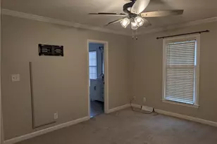 4406 Wild Oak Ln, Greensboro, NC 27406 - Photo 10