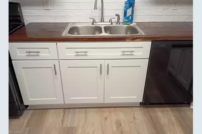 2821 Bleeker Square, Winston-Salem, NC 27106 - Photo 2