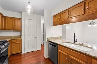 12 Park Village Lane #C, Greensboro, NC 27455 - Photo 18