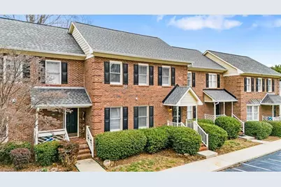 12 Park Village Lane #C, Greensboro, NC 27455 - Photo 2