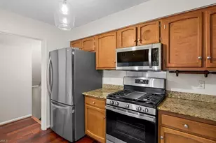 12 Park Village Ln, Greensboro, NC 27455 - Photo 14