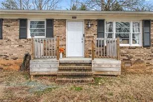 404 Homestead Dr, Gibsonville, NC 27249 - Photo 2