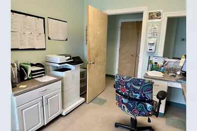 527 West Park Circle, North Wilkesboro, NC 28659 - Photo 6