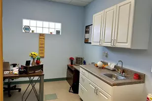 527 W Park Cir, North Wilkesboro, NC 28659 - Photo 14