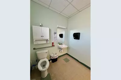 527 West Park Circle, North Wilkesboro, NC 28659 - Photo 16