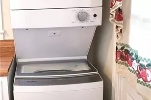 313 Small St, Thomasville, NC 27360 - Photo 10