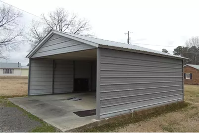 2237 Courtney Huntsville Road, Yadkinville, NC 27055 - Photo 4