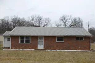 2237 Courtney-Huntsville Rd, Yadkinville, NC 27055 - Photo 1