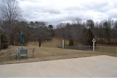 674 Priddy Loop, Stoneville, NC 27048 - Photo 10