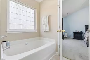 5215 Highland Oak Ct, Greensboro, NC 27410 - Photo 26