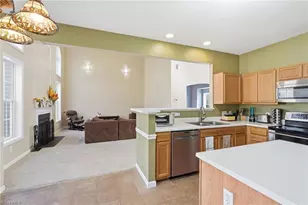 5215 Highland Oak Ct, Greensboro, NC 27410 - Photo 16