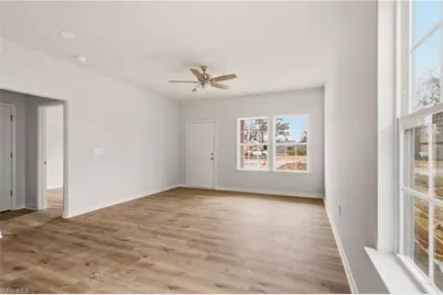 1702 Brockett Avenue, High Point, NC 27260 - Photo 6