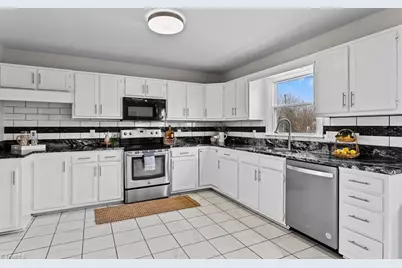 1568 Jubilee Trail, Kernersville, NC 27284 - Photo 16