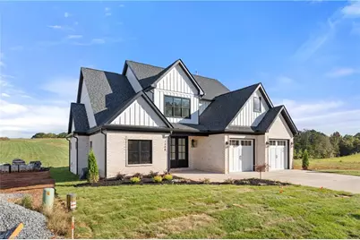 1348 Maple Chase Lane, Winston-Salem, NC 27106 - Photo 2