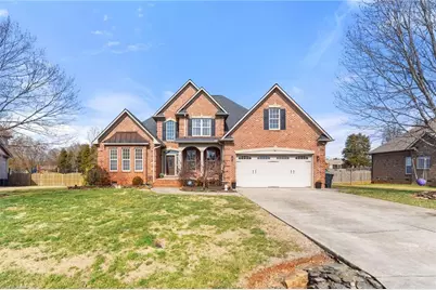 311 Vancouver Court, Kernersville, NC 27284 - Photo 4