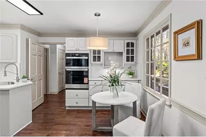 4751 Blair Court, Winston-Salem, NC 27104 - Photo 10