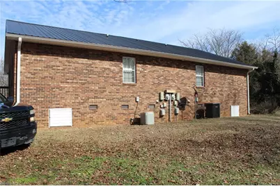 419 - 421 Claratom Drive, Winston-Salem, NC 27107 - Photo 4