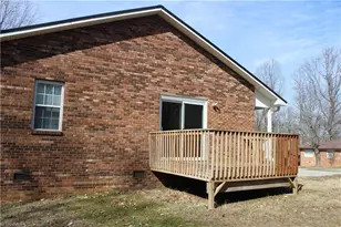 419 - 421 Claratom Dr, Winston-Salem, NC 27107 - Photo 6