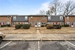 1929 Vantage Point Pl, Greensboro, NC 27407 - Photo 18