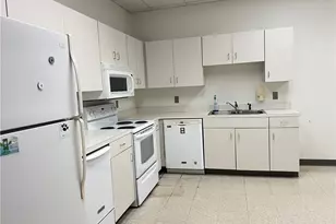 199 Renfro St, Mount Airy, NC 27030 - Photo 18