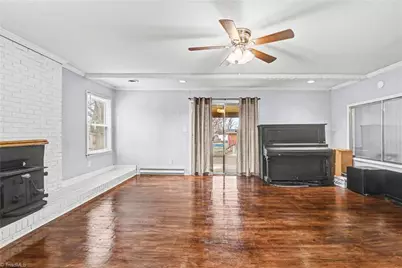 1312 Rotherwood Road, Greensboro, NC 27406 - Photo 20