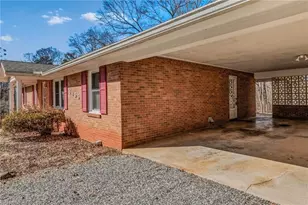 5855 Woodsway Dr, Pfafftown, NC 27040 - Photo 4