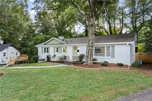 1366 Pinebluff Rd, Winston-Salem, NC 27103 - Photo 2