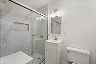 1366 Pinebluff Rd, Winston-Salem, NC 27103 - Photo 16