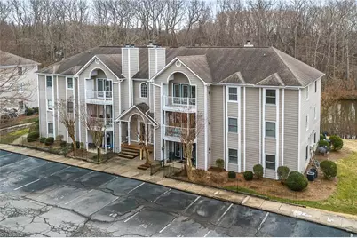 3701 Cotswold Terrace #7M, Greensboro, NC 27410 - Photo 4