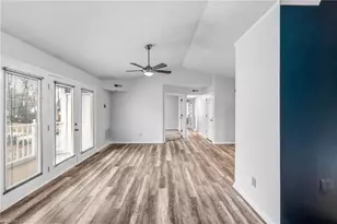 3701 Cotswold Terrace, Greensboro, NC 27410 - Photo 14