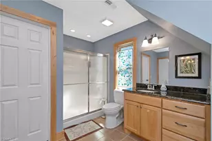 658 Green Point Ln, Boomer, NC 28606 - Photo 28