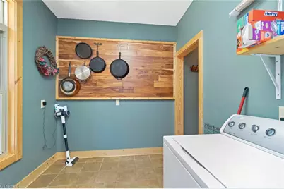 658 Green Point Lane, Boomer, NC 28606 - Photo 16