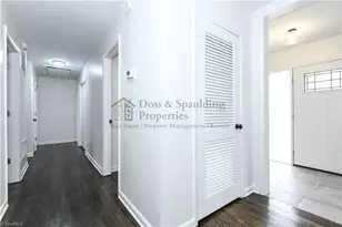 4107 Dogwood Dr, Greensboro, NC 27410 - Photo 16