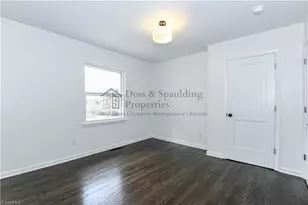 4107 Dogwood Dr, Greensboro, NC 27410 - Photo 20