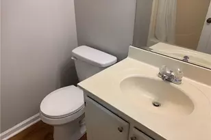 2328 W Vandalia Rd, Greensboro, NC 27407 - Photo 8