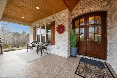 536 Black Mountain Road, Pilot Mountain, NC 27041 - Photo 6