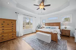 536 Black Mountain Rd, Pilot Mountain, NC 27041 - Photo 4