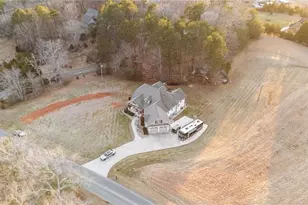 536 Black Mountain Rd, Pilot Mountain, NC 27041 - Photo 44