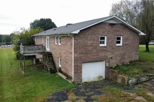 417 Fulton Ave, Mount Airy, NC 27030 - Photo 28