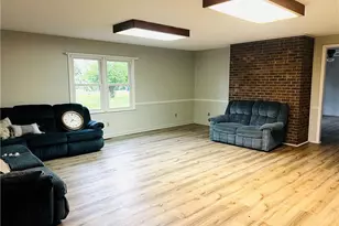 417 Fulton Ave, Mount Airy, NC 27030 - Photo 4