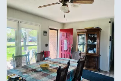 417 Fulton Avenue, Mount Airy, NC 27030 - Photo 4