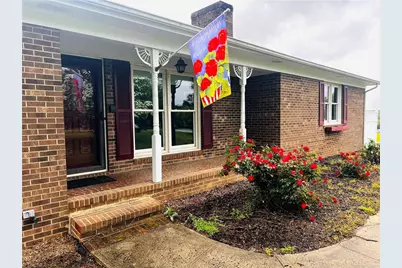 417 Fulton Avenue, Mount Airy, NC 27030 - Photo 4