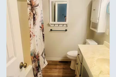 417 Fulton Avenue, Mount Airy, NC 27030 - Photo 18